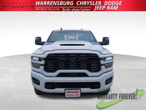 Used 2026 RAM 2500 Tradesman AWD/4WD image 10