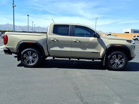 Used 2024 GMC Canyon AT4 w/ AT4 Premium Package image 8
