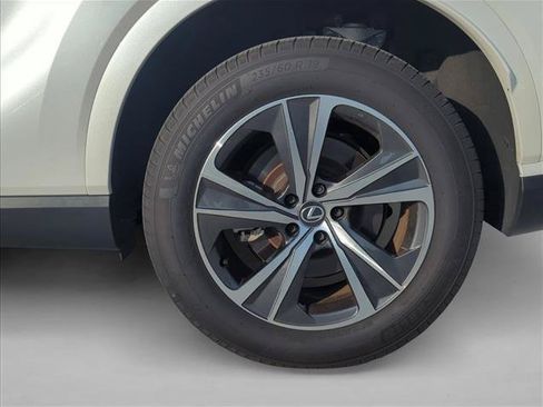 Used 2024 Lexus RX 350 Premium w/ Accessory Package (Z1) FWD image 6
