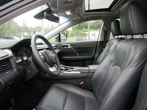 Used 2019 Lexus RX 350 AWD w/ Navigation Package image 7