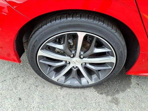 Used 2023 Honda Civic Touring image 7