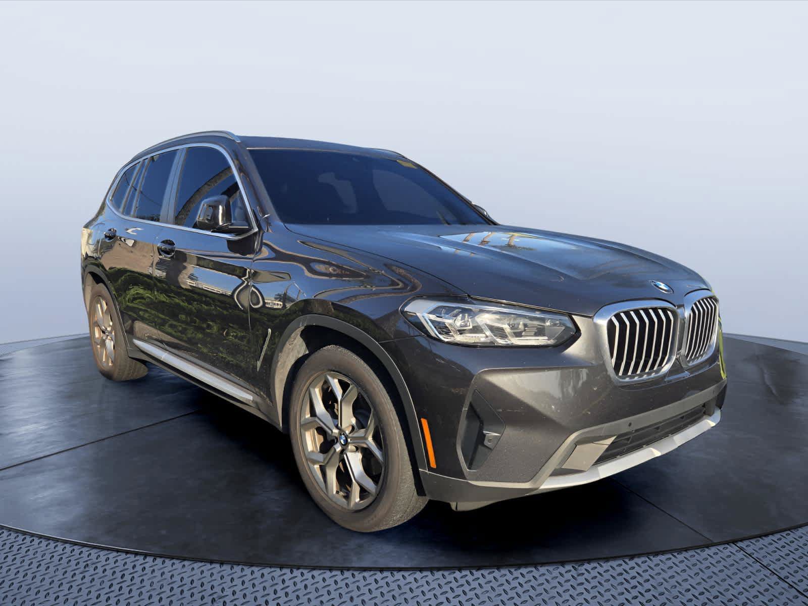 Used 2022 BMW X3 xDrive30i w/ Premium Package 2 AWD/4WD image 1