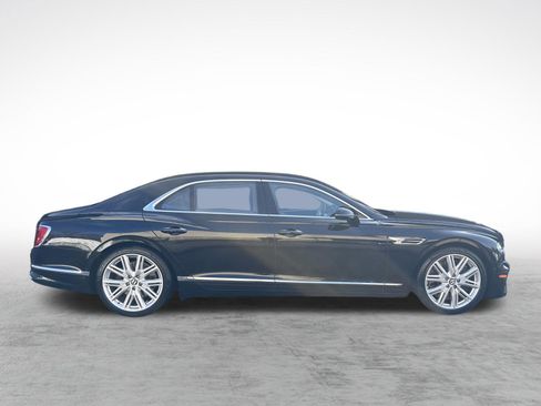 Used 2023 Bentley Flying Spur V8 image 10