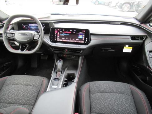 New 2026 Dodge Charger R/T w/ Blacktop Package AWD/4WD image 11