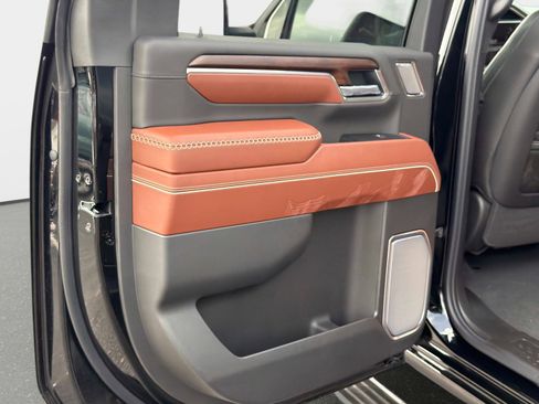 New 2026 GMC Sierra 2500 Denali Ultimate image 11