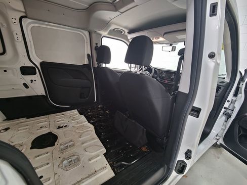 Used 2021 RAM ProMaster City Tradesman image 11