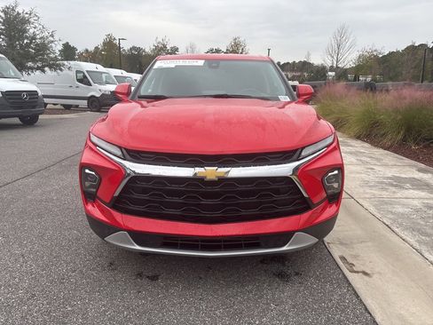 Used 2023 Chevrolet Blazer LT image 9