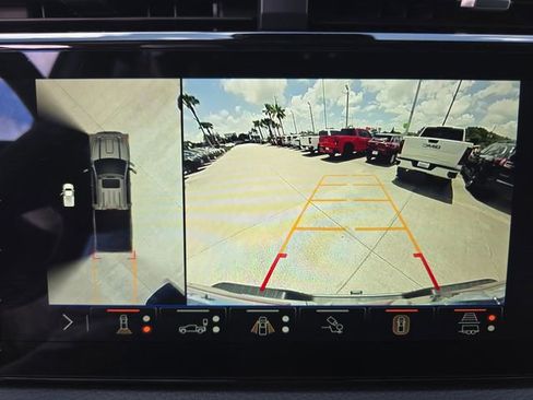 Used 2025 GMC Sierra 3500 Denali w/ Denali Reserve Package AWD/4WD image 19