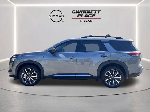 New 2026 Nissan Pathfinder Platinum AWD/4WD image 24