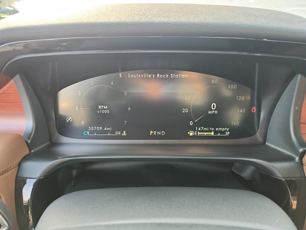 Used 2023 Lincoln Aviator Reserve w/ Equipment Group 201A AWD/4WD image 18