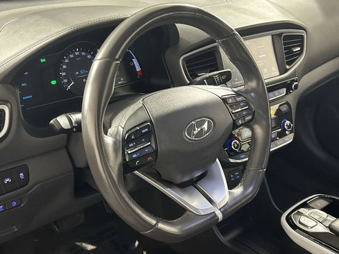 Used 2018 Hyundai Ioniq Limited image 15