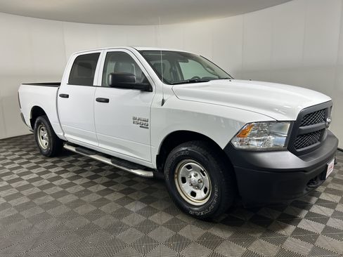Used 2019 RAM 1500 Tradesman w/ Protection Group AWD/4WD image 3