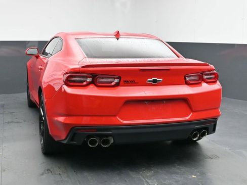 Used 2020 Chevrolet Camaro LT image 6