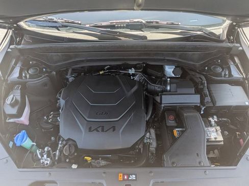 Used 2025 Kia Telluride S FWD image 38