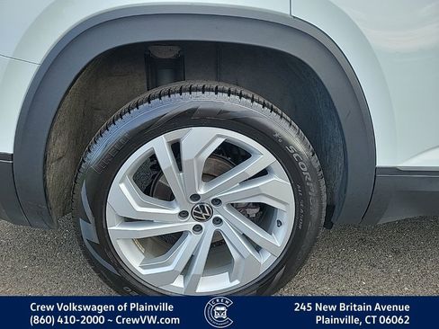 Used 2023 Volkswagen Atlas SE image 19