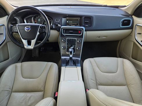 Used 2014 Volvo S60 T5 FWD image 21