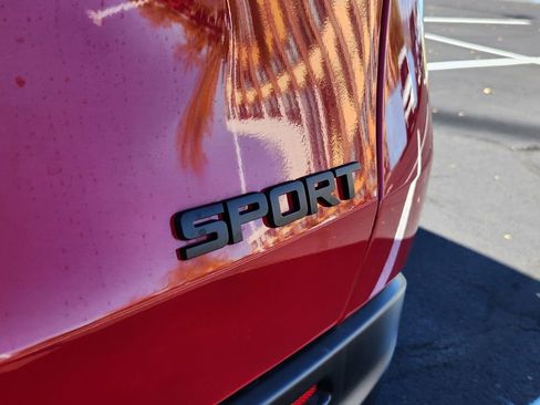 Used 2025 Honda HR-V Sport image 33