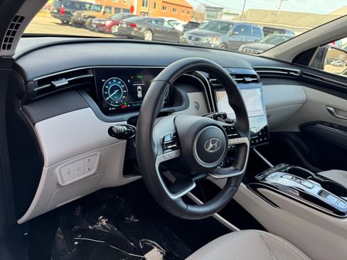 Used 2024 Hyundai Tucson Limited image 19