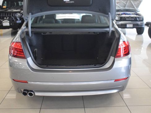 Used 2012 BMW 528i Sedan RWD image 30