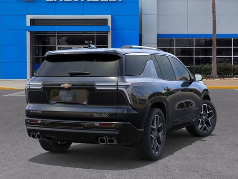 New 2026 Chevrolet Traverse High Country w/ LPO, Floor Liner Package image 4
