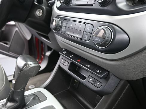 Used 2016 Chevrolet Colorado LT w/ Luxury Package, Chrome image 36