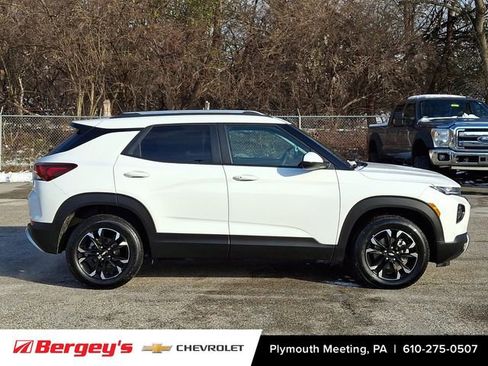 Certified 2023 Chevrolet TrailBlazer LT w/ Convenience Package image 9