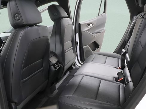 New 2026 Chevrolet Equinox LT w/ Convenience Package II FWD image 27