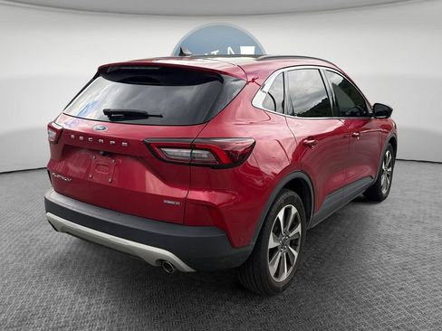 Certified 2023 Ford Escape Platinum w/ Premium Technology Package AWD/4WD image 3