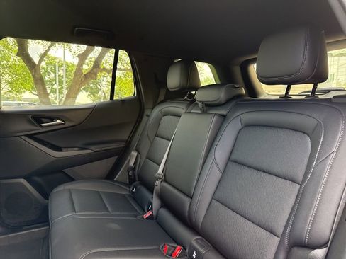 Used 2026 Chevrolet Equinox LT w/ Convenience Package II FWD image 29