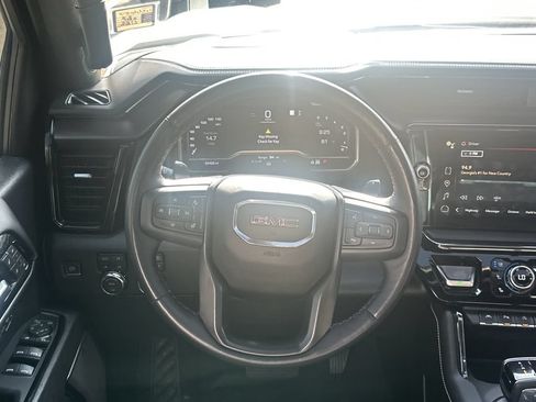Used 2023 GMC Sierra 1500 AT4X AWD/4WD image 23