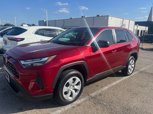 Used 2023 Toyota RAV4 LE FWD image 1