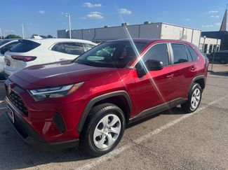 Used 2023 Toyota RAV4 LE FWD video 1