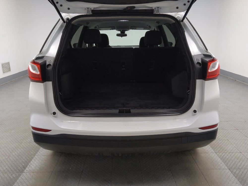 Used 2021 Chevrolet Equinox LS w/ LS Convenience Package AWD/4WD image 29