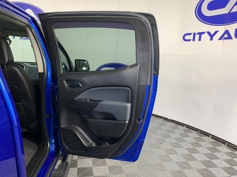 Used 2019 Chevrolet Colorado Z71 AWD/4WD image 34