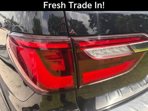 Used 2019 INFINITI QX80 Luxe w/ 22" Wheel Package AWD/4WD image 11