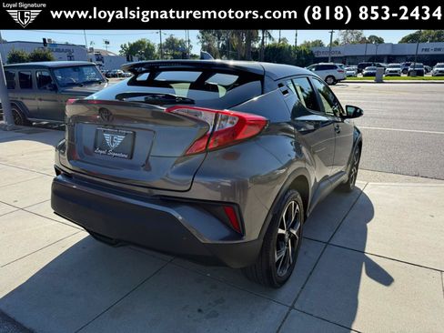 Used 2020 Toyota C-HR XLE FWD image 7