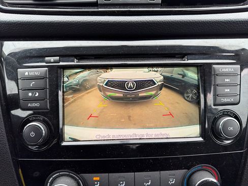 Used 2019 Nissan Rogue Sport S image 25