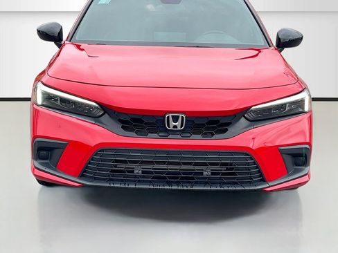 Used 2022 Honda Civic Sport image 2
