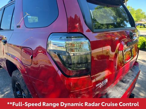 Used 2020 Toyota 4Runner SR5 RWD image 9