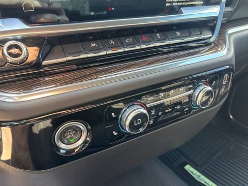 Used 2024 GMC Sierra 1500 SLE image 16