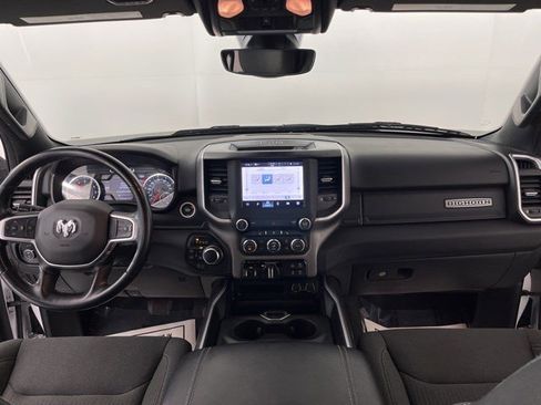 Used 2022 RAM 1500 Big Horn AWD/4WD image 38