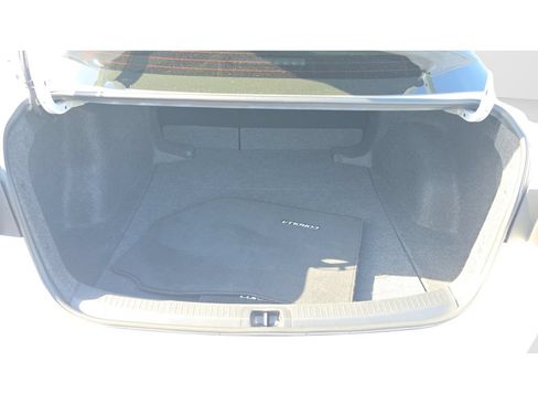 Used 2025 Toyota Corolla LE FWD image 9