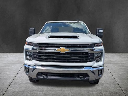 Used 2025 Chevrolet Silverado 2500 LT w/ Convenience Package AWD/4WD image 10