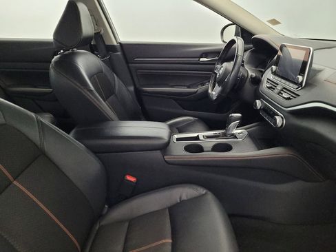 Used 2022 Nissan Altima 2.5 SR image 21
