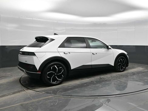 Used 2022 Hyundai Ioniq 5 SE w/ Cargo Package image 8