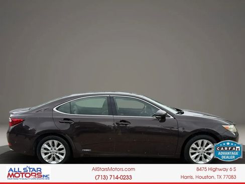 Used 2013 Lexus ES 300h w/ Luxury Pkg FWD image 33