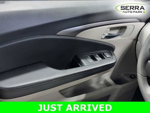 Used 2020 Honda Pilot EX image 22