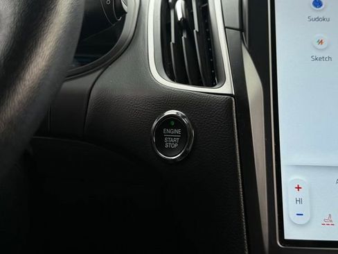 Certified 2024 Ford Edge SEL image 24