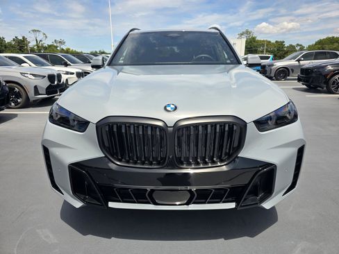 New 2026 BMW X5 xDrive40i w/ Executive Package AWD/4WD image 2