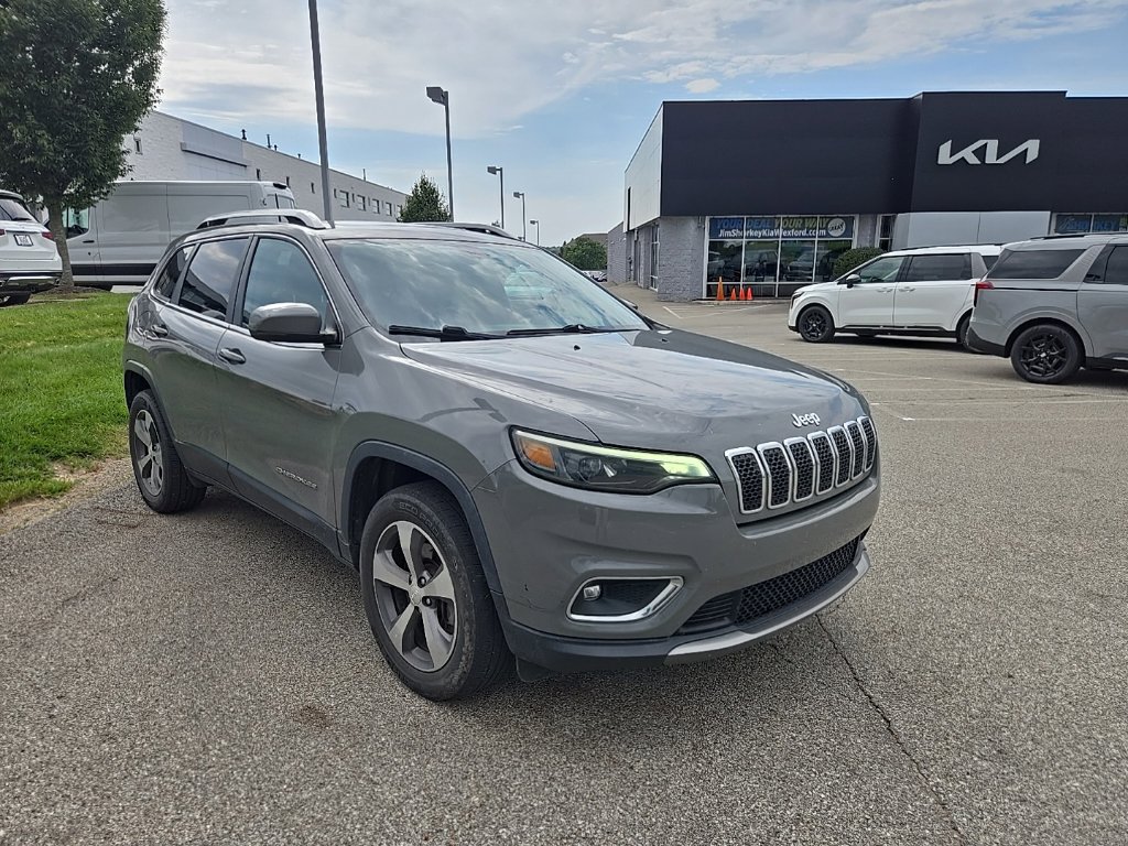 Used 2019 Jeep Cherokee Limited AWD/4WD image 1